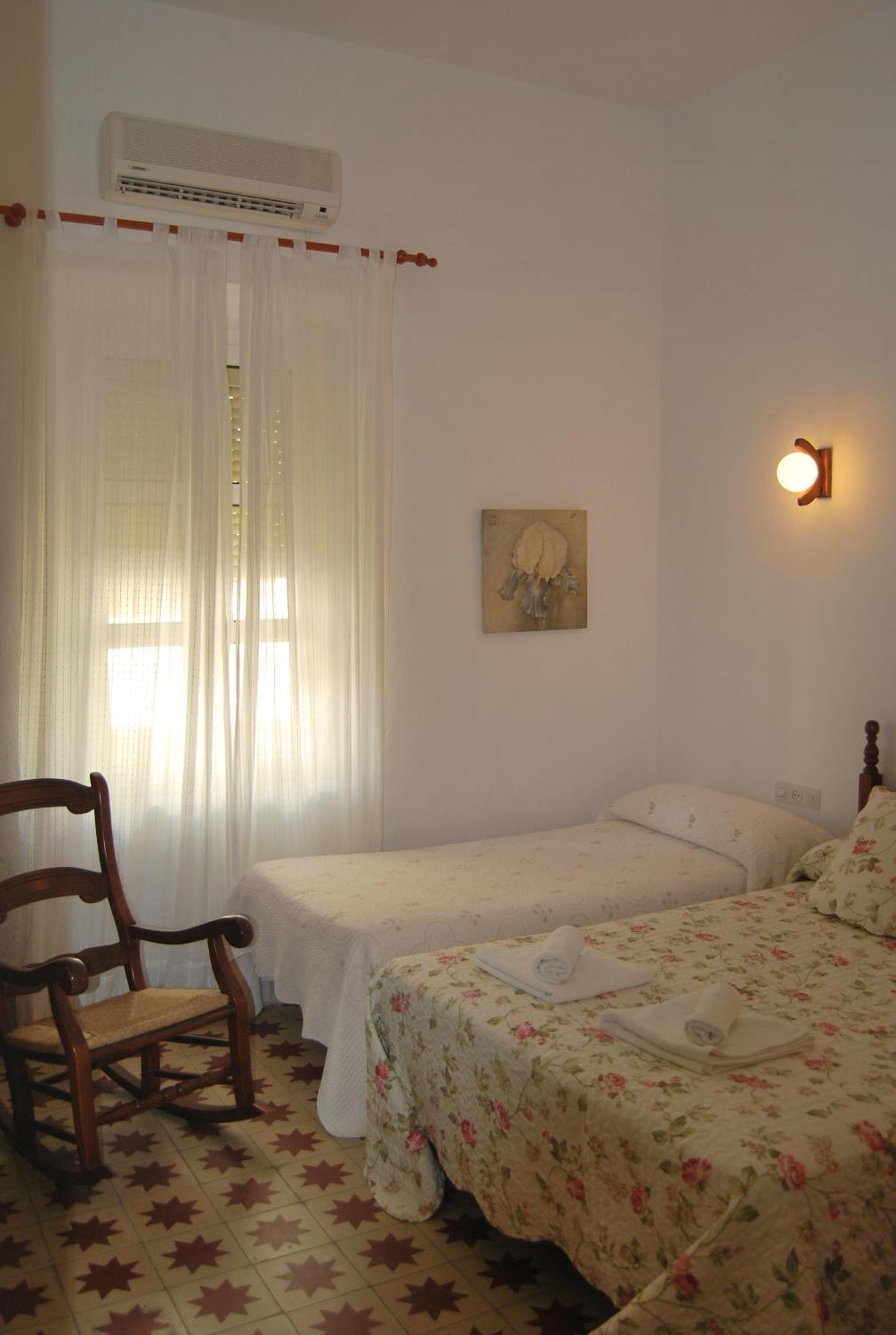 Tranvia Beach House Chipiona Room photo